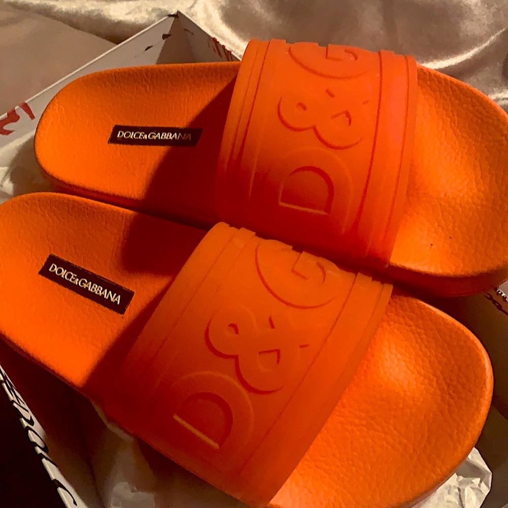 Dolce & Gabbana Slides
